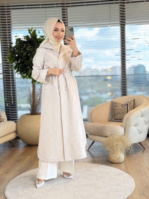 04-1539 Üst Sim Kabartma Desenli Kap Gümüş