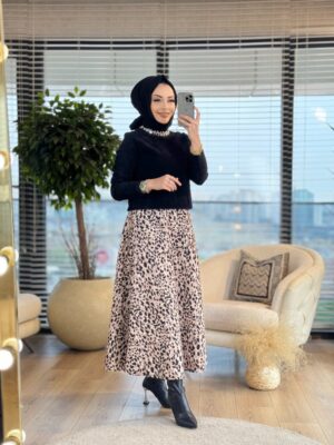 17T4574 Roccioso Angora Kazak Siyah